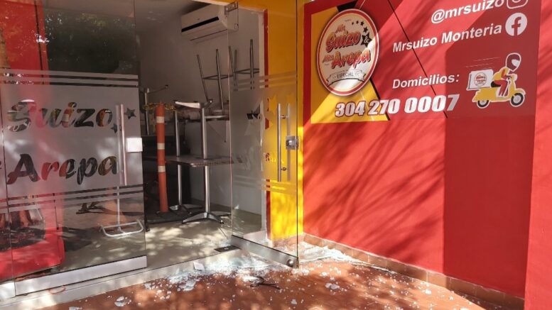 Delincuentes robaron en un local de comidas rápidas en Cereté, se llevaron hasta los embutidos