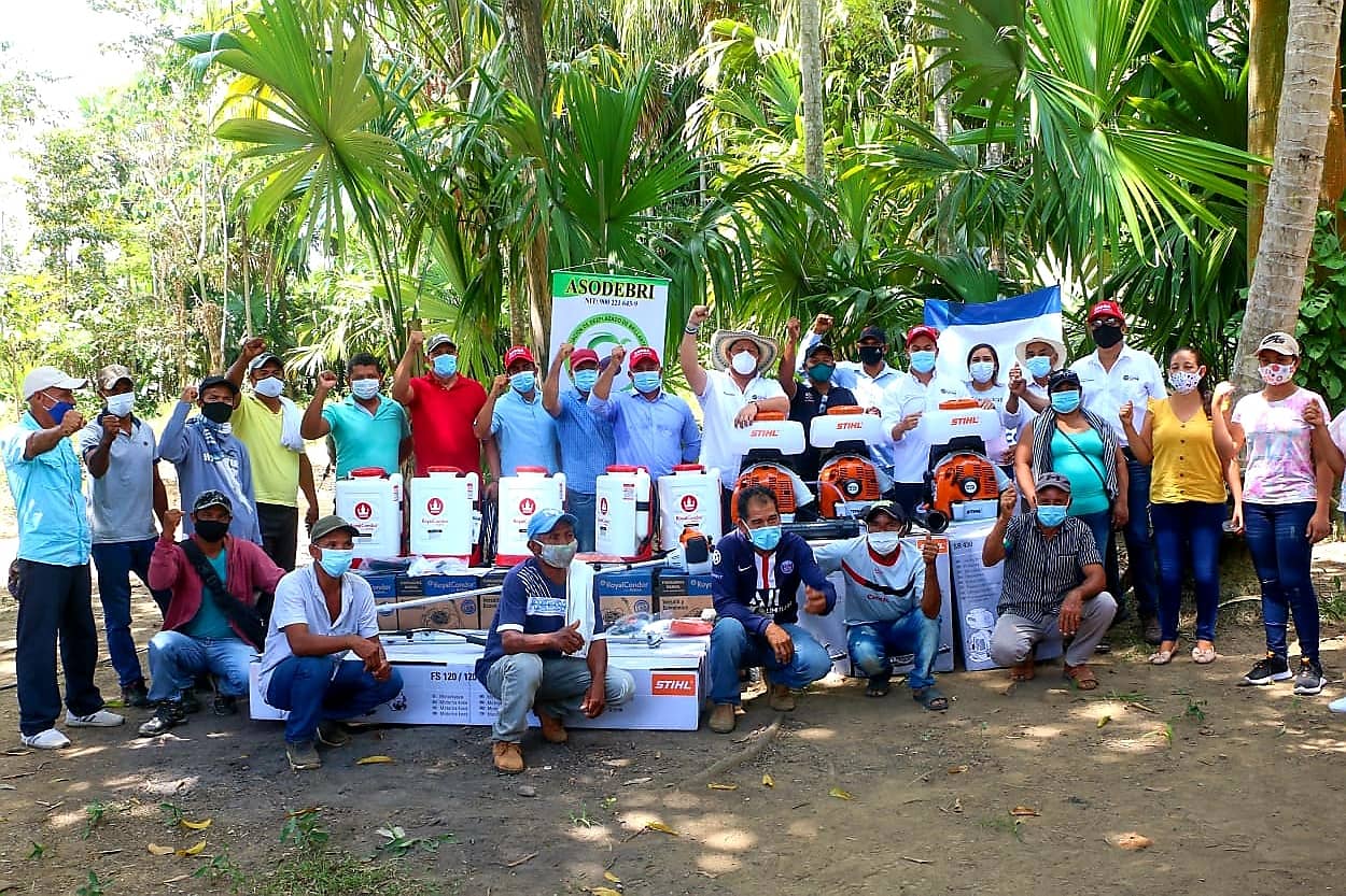 Ahora le toca al campo, gobernador entrega insumos y maquinarias a campesinos en el sur de Córdoba