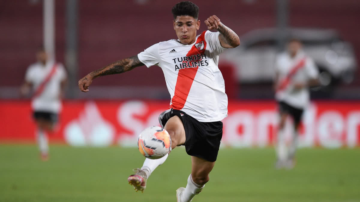 De colombiano a colombiano, Jorge Carrascal heredó la ‘10’ de River Plate