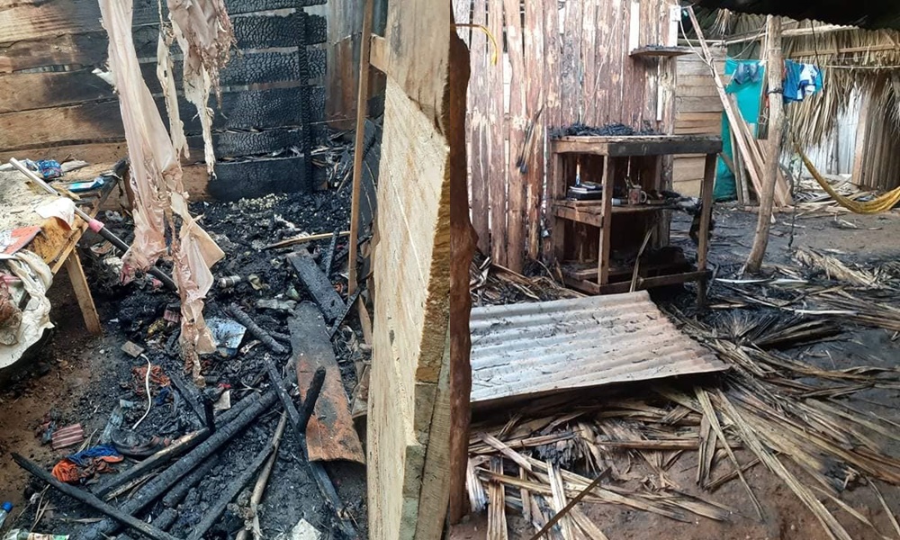 Voraz incendio dejó a otra familia en la calle en Tierralta