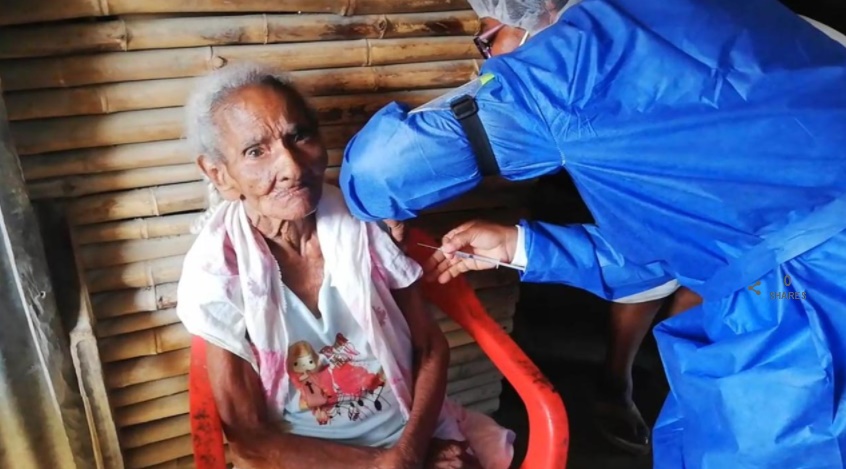 En Moñitos vive la mujer más longeva vacunada contra el Covid-19