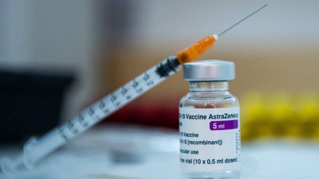 Córdoba espera un lote de vacunas AstraZeneca para la población entre los 65 y 69 años