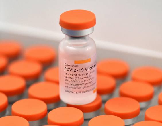 Invima emitió reporte sobre la pérdida de 693 vacunas Covid por errores en la cadena de frío