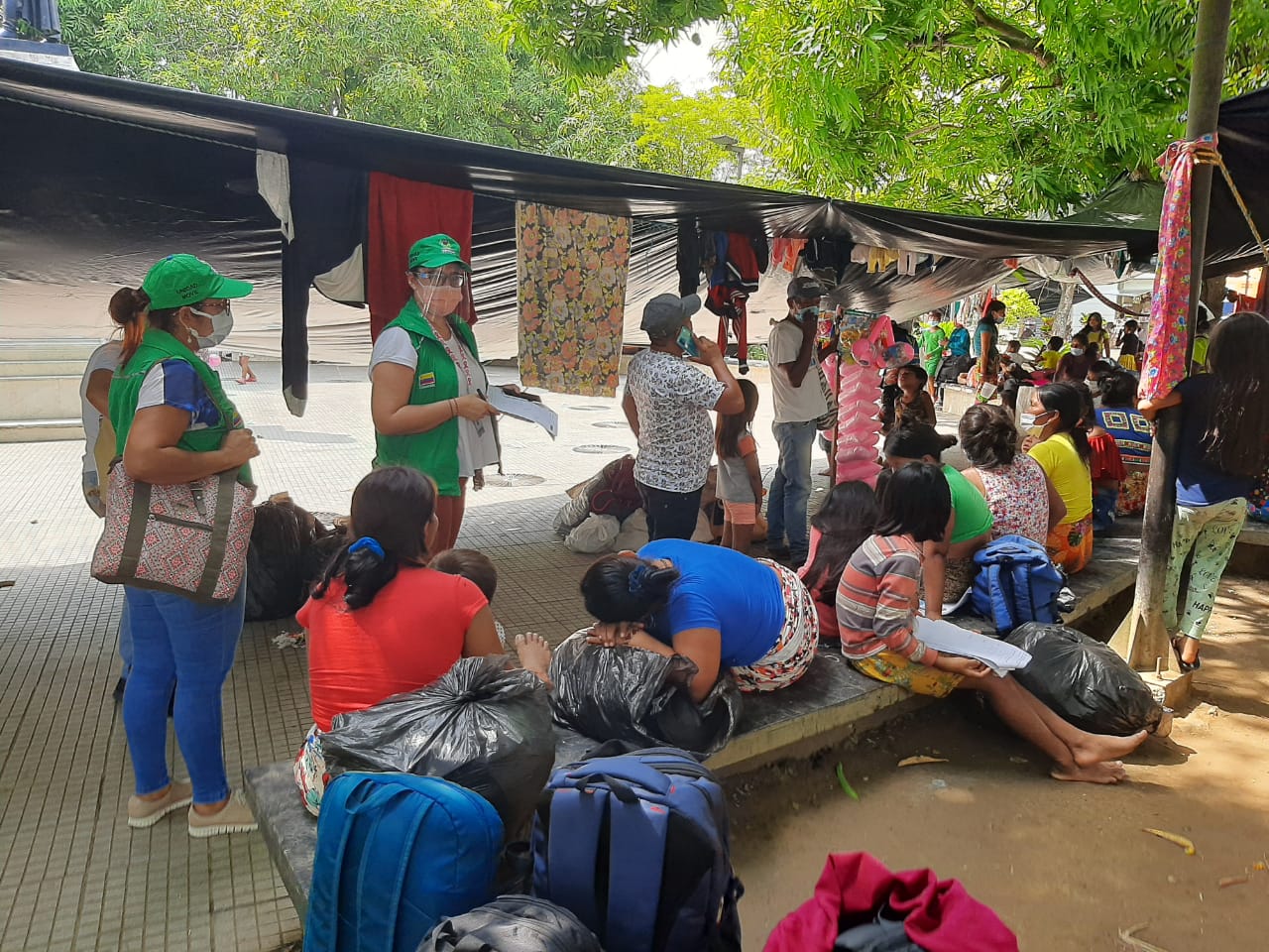 ICBF brinda acompañamiento a familias indígenas desplazadas que llegaron a Montería