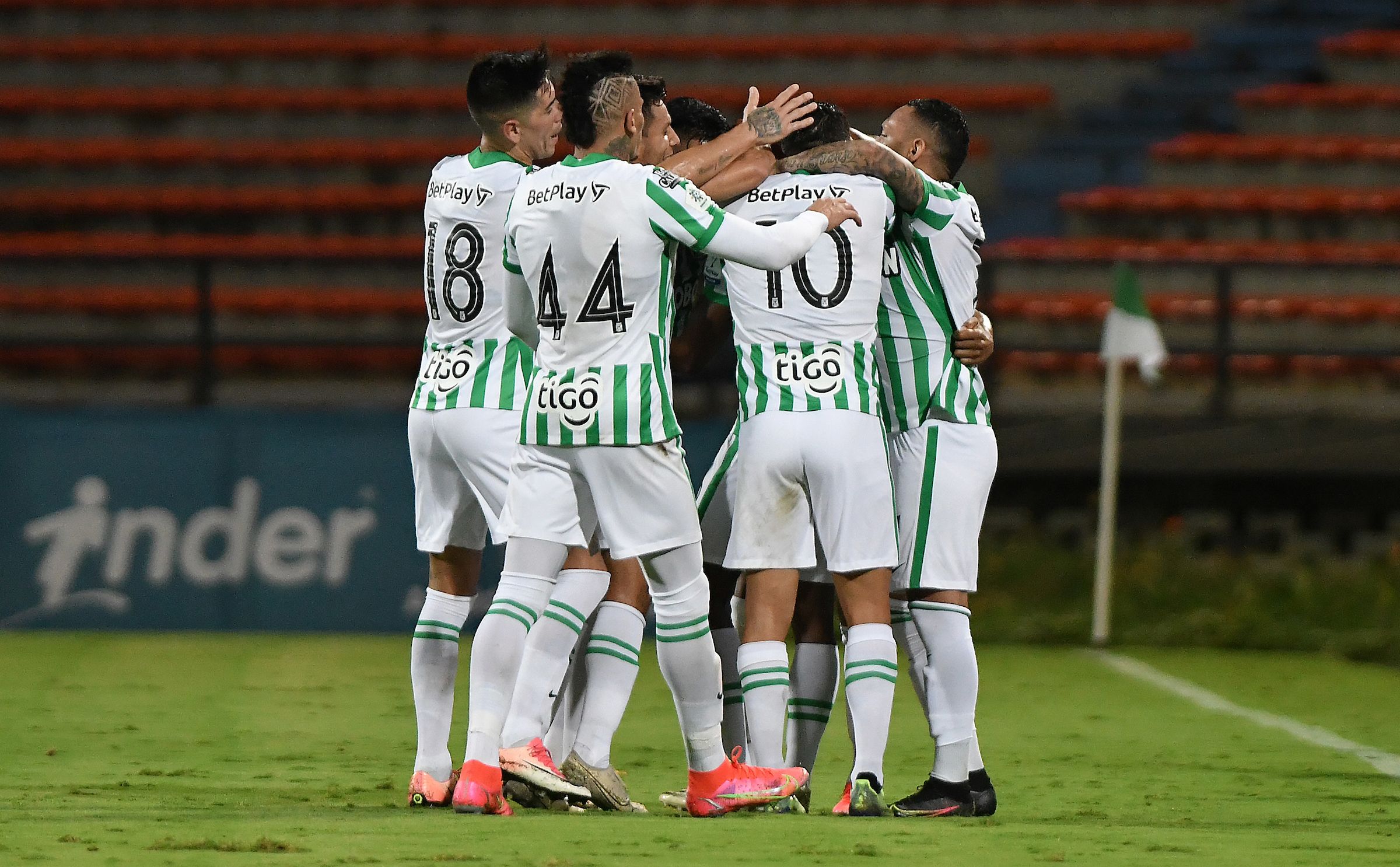 Atlético Nacional a probar ‘finura’ en su visita a Libertad por Libertadores