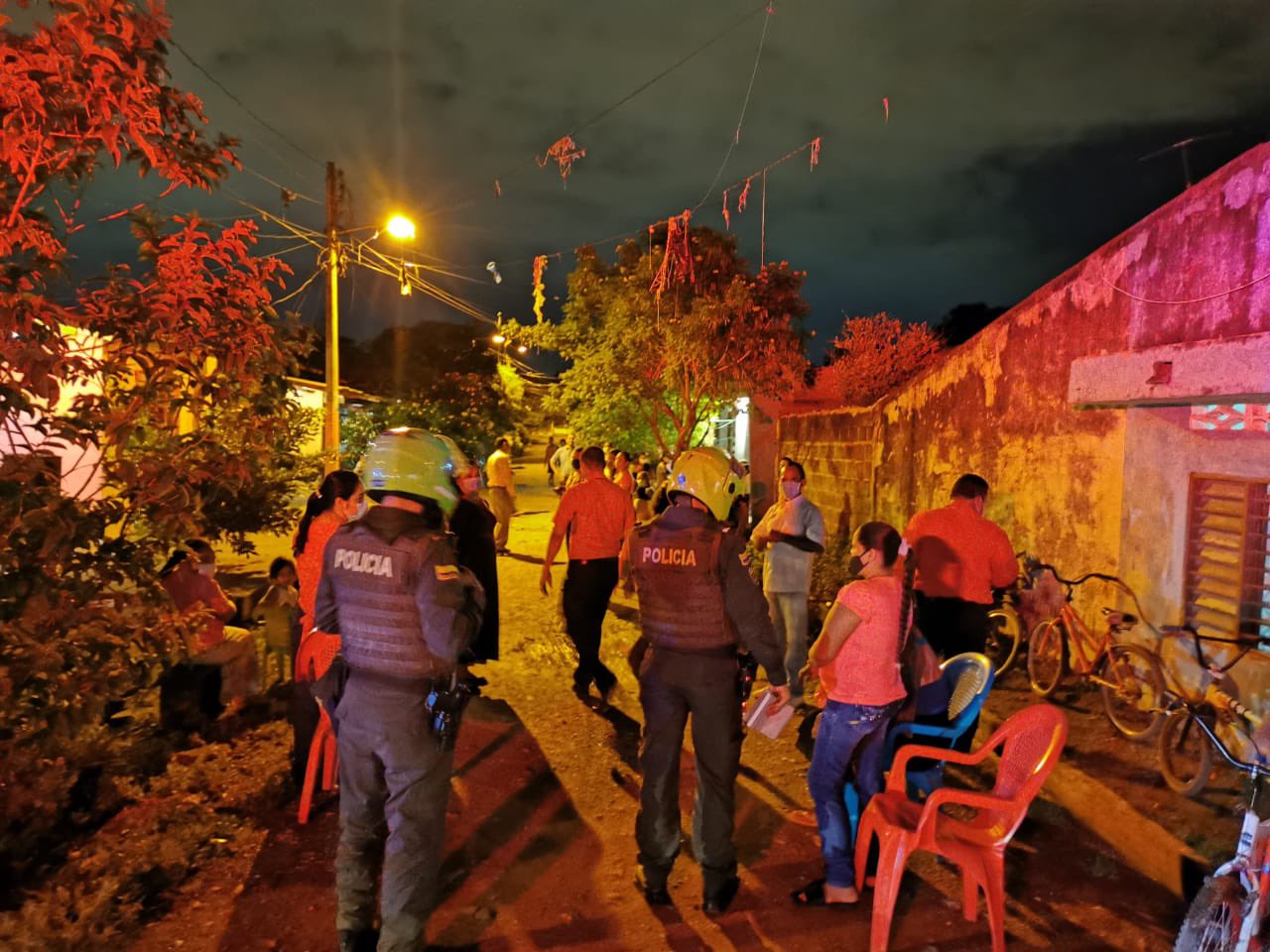 Policía hace presencia en barrios que presentan mayor incidencia con el incumplimiento de medidas