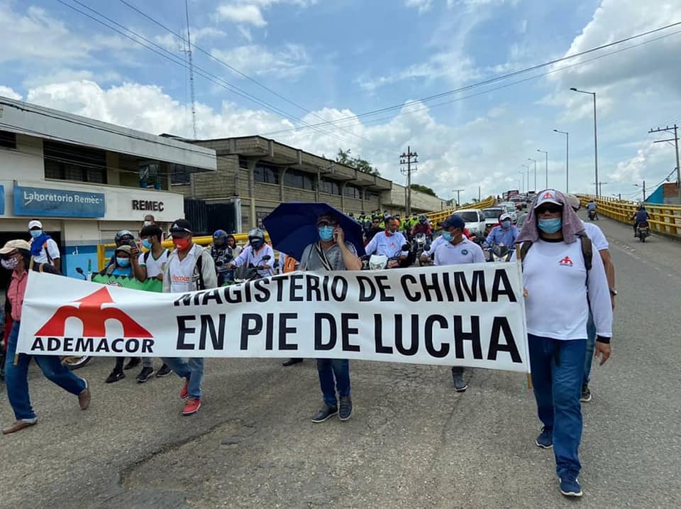 Docentes y estudiantes volvieron a dar ejemplo en Montería, marcharon pacíficamente