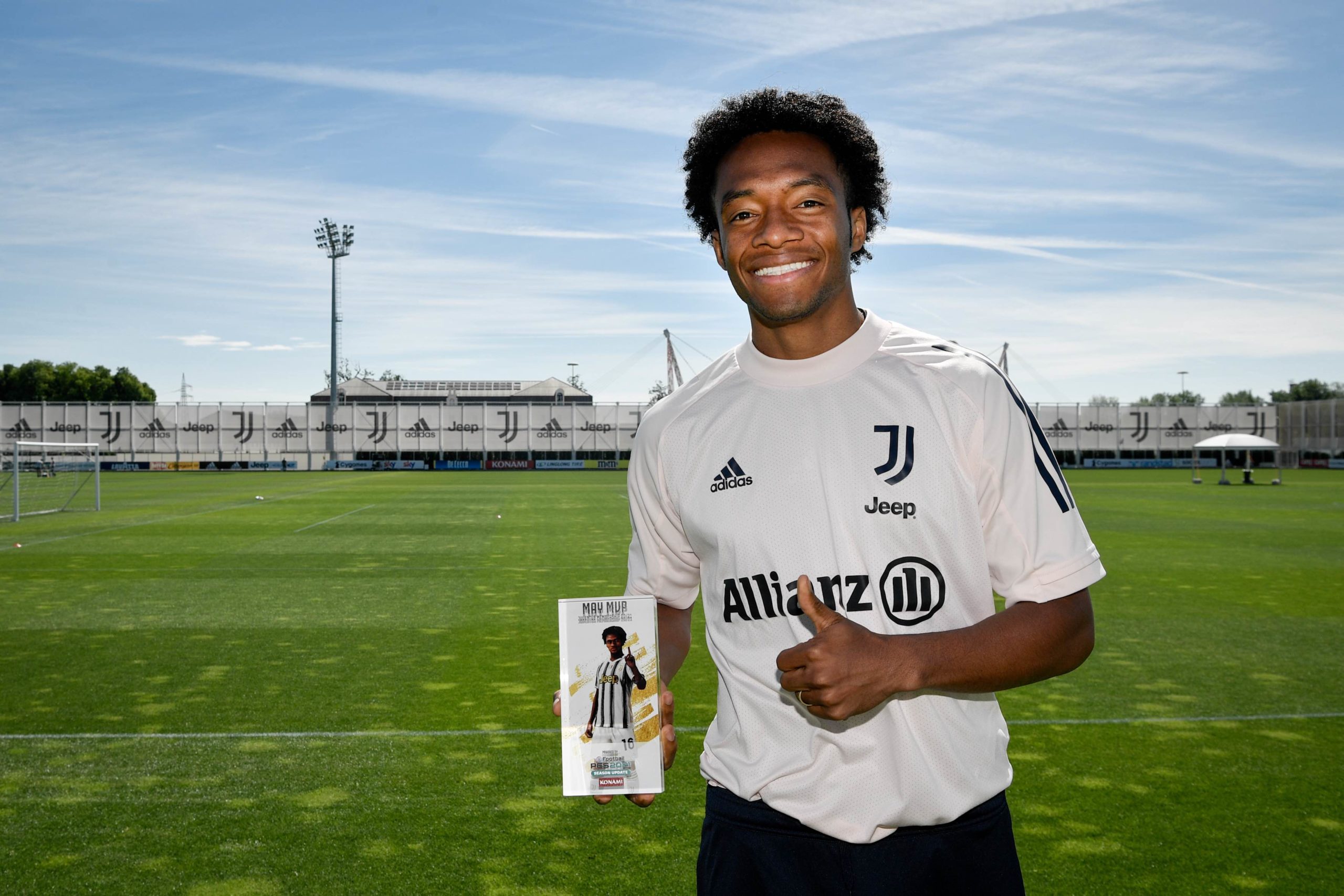 Qué orgullo, Juan Guillermo Cuadrado fue galardonado como el mejor jugador del mes en la Juventus