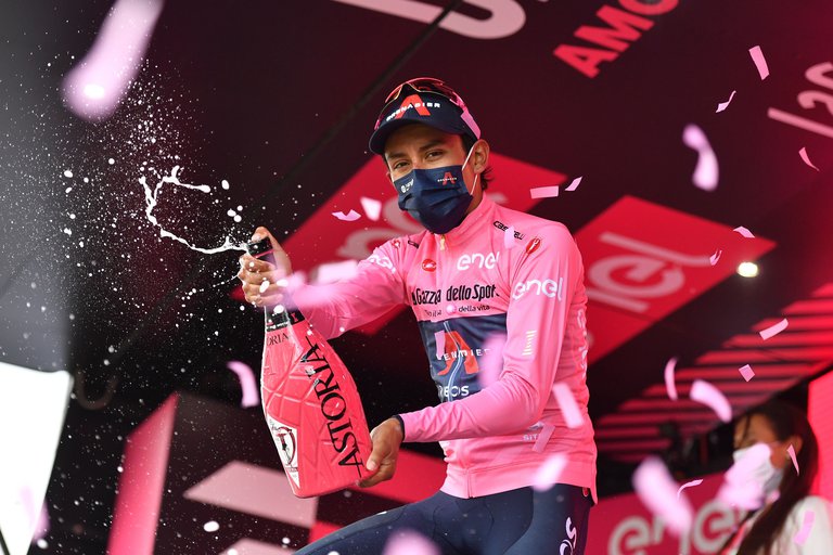 La astronómica suma que se ganó Egan Bernal tras quedar campeón del Giro