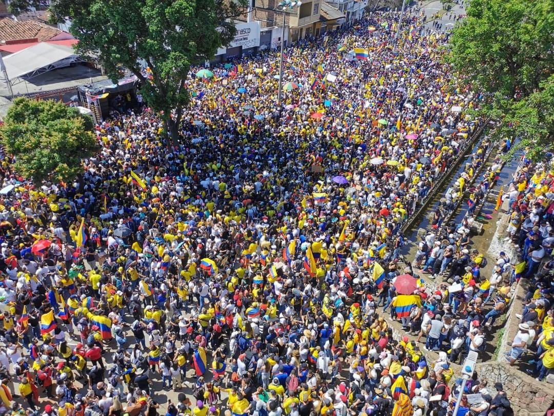 Jornada de protestas de este sábado se mantienen activas en ciudades principales