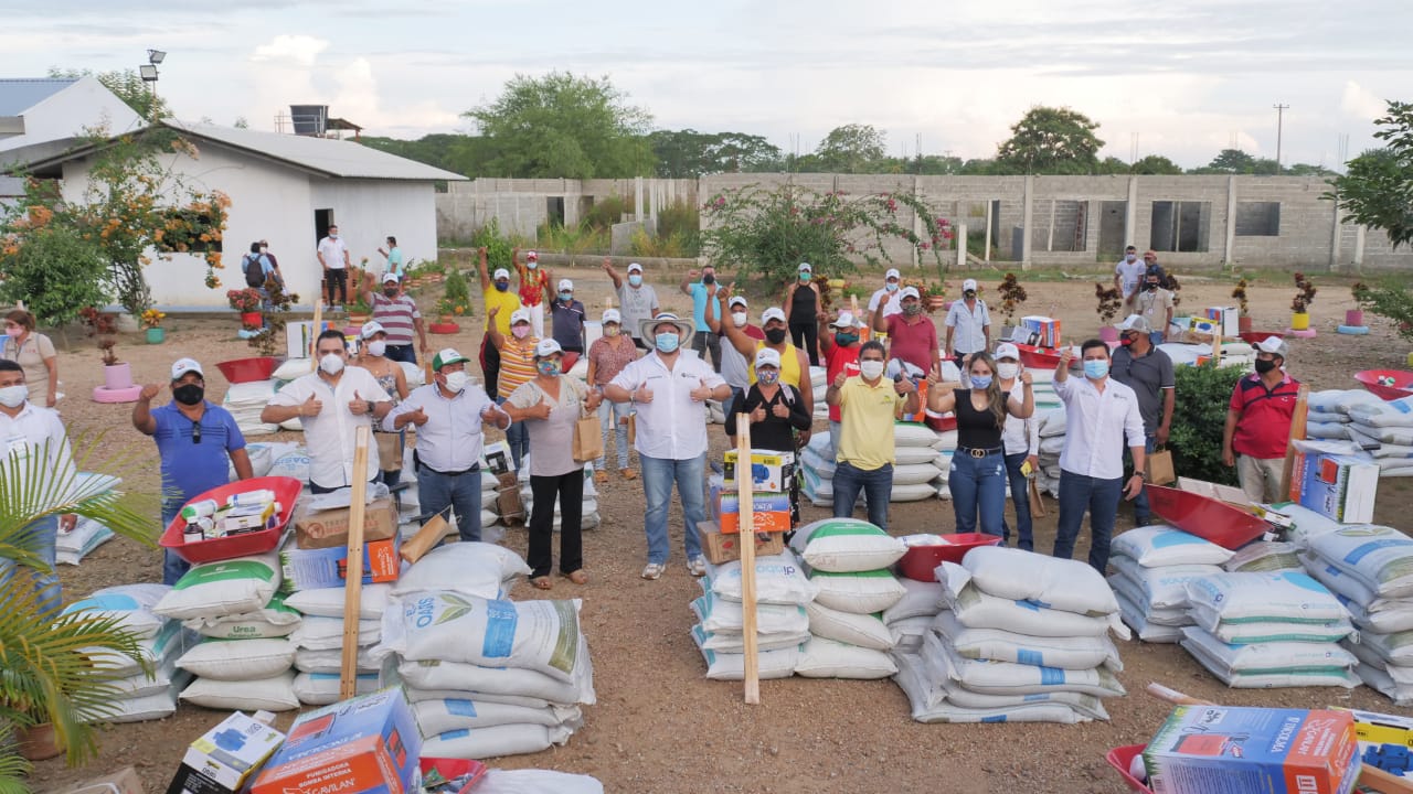 Gobernación de Córdoba firmará convenio para otorgar créditos a campesinos