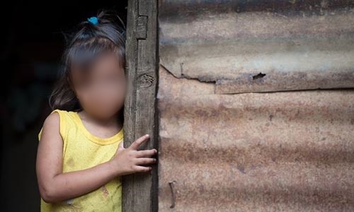 Niña de 7 años que murió en Ciénaga de Oro tenía anemia y estaba desnutrida: vecinos