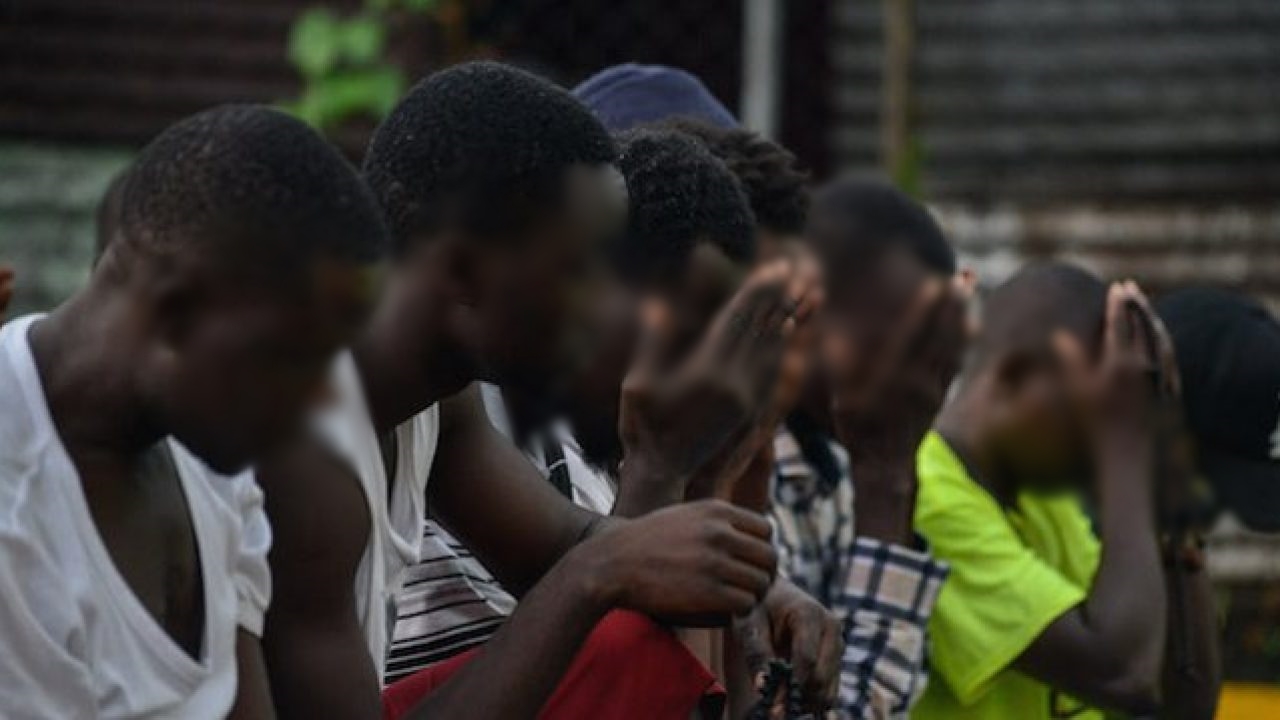 Detienen a 70 migrantes haitianos y 2 africanos en la vía Montería – Planeta Rica
