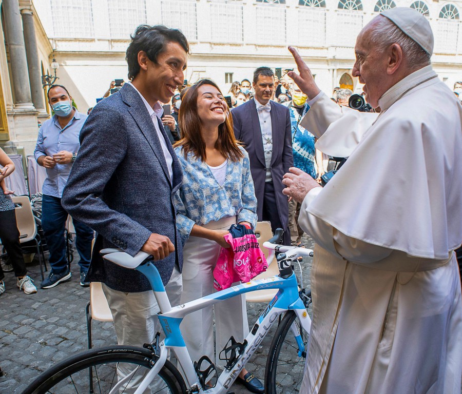 Egan Bernal tuvo un ‘detallazo’ con el Papa Francisco