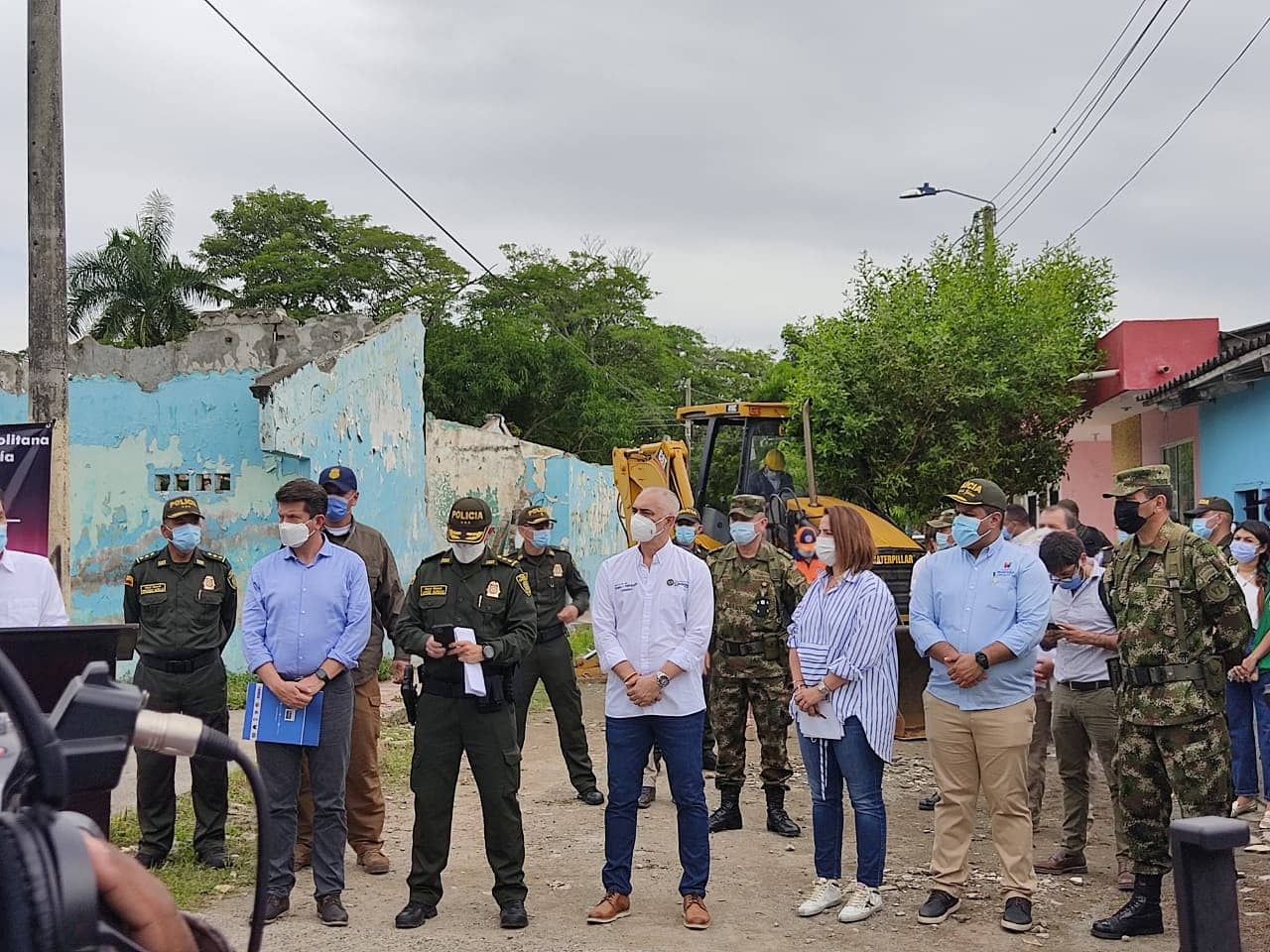 Mindefensa hizo presencia en demolición de olla de expendio de drogas en Montería