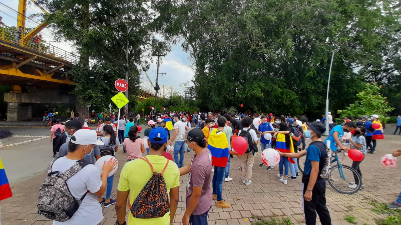 Con tranquilidad transcurre marcha convocada por gremios de trabajadores y docentes en Montería