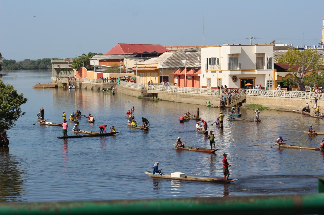 Pescadores de la Ciénaga Grande afectados por bajos niveles, alcalde de Lorica pide atención