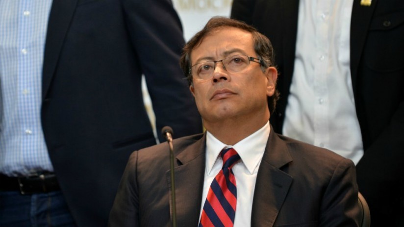 Por el odio que Gustavo Petro «ha sembrado en Colombia» fue abucheado en Chía