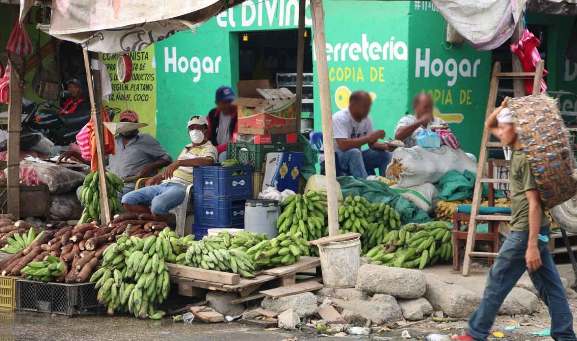 Continúa el alza en los precios de la canasta familiar, el huevo y el plátano están por los cielos