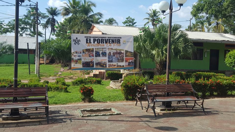 El Centro Agropecuario El Porvenir sigue derrumbándose en Córdoba