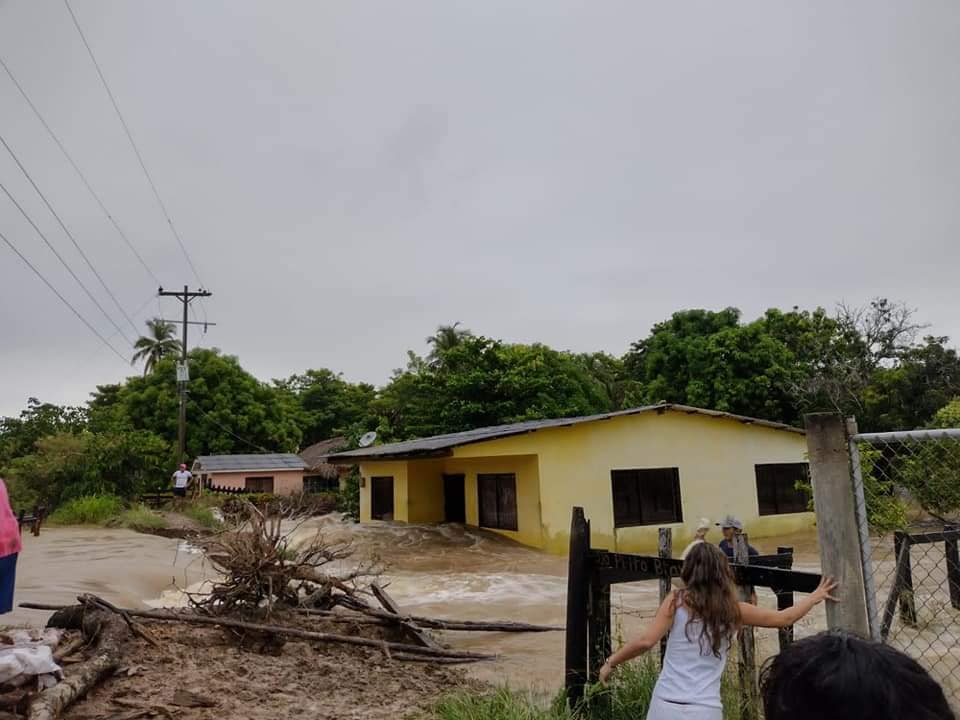 Alerta en Lorica, río Sinú se desbordó en dos puntos críticos y cientos de familias resultaron afectadas