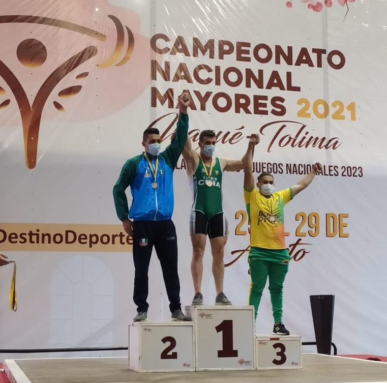 Cordobés ganó medalla de plata en el Campeonato Nacional Mayores de Halterofilia