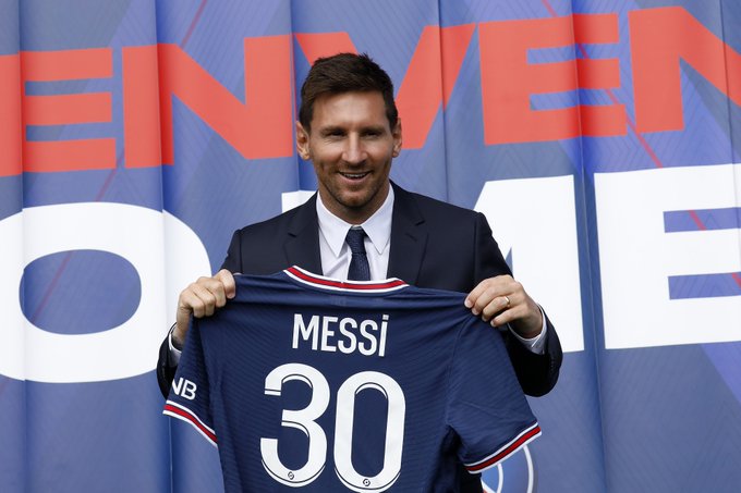 “Me gusta ganar y quiero seguir cumpliendo objetivos”: Leo Messi en su presentación en el PSG