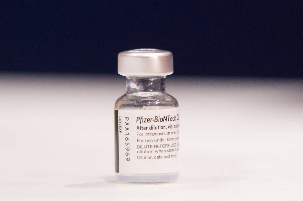 Pfizer y Moderna subieron el precio de sus vacunas, estudios revelan que tienen mejores índices de eficacia