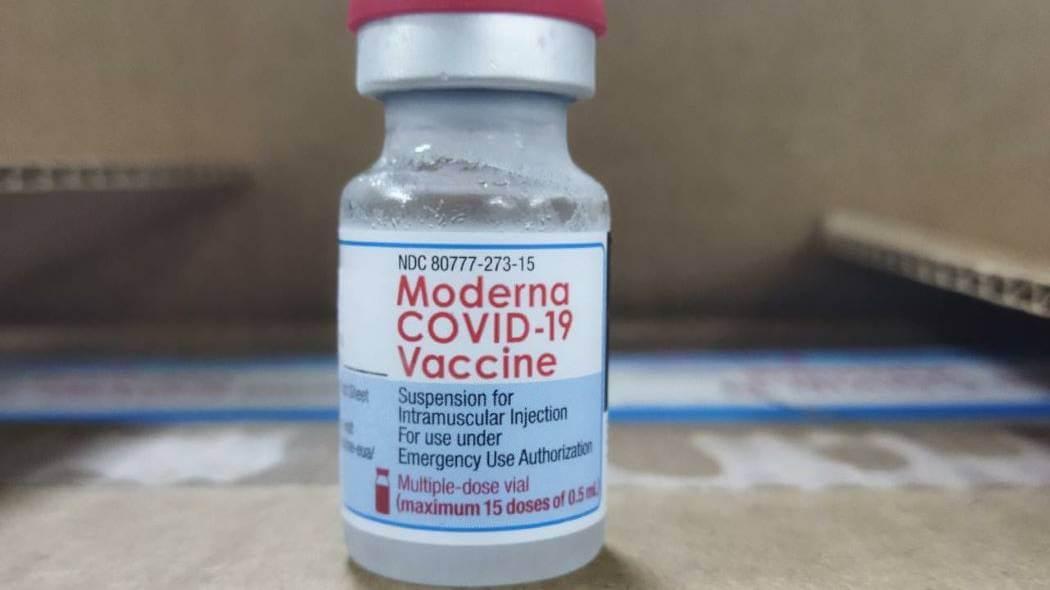 Llegó nuevo lote de vacuna Moderna destinado para primeras, segundas y dosis de refuerzo