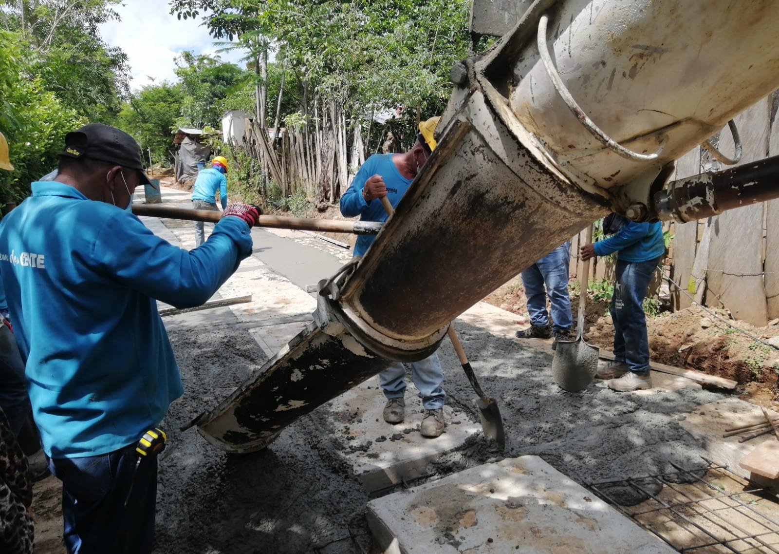 Antes de finalizar el año quedarían suscritos contratos para pavimentar 14 kilómetros de vías rurales en Montería