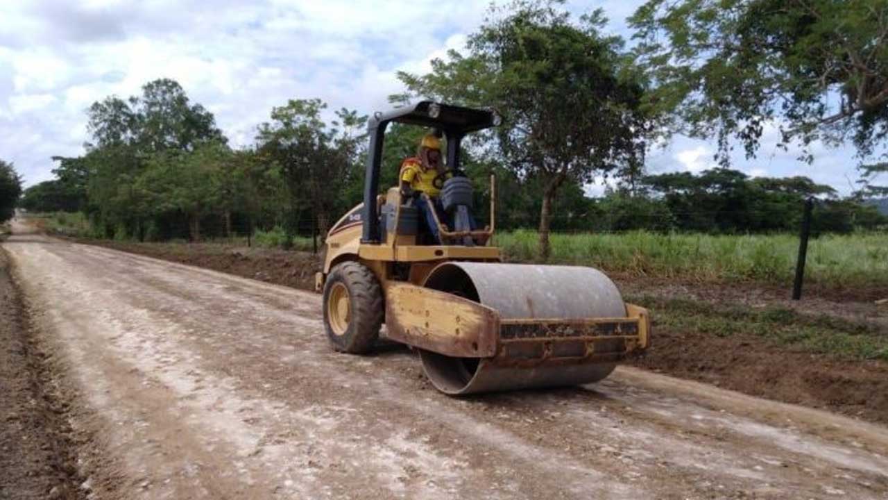 ¡Por fin! Hoy será socializada la pavimentación de la vía Santa Lucía – Moñitos