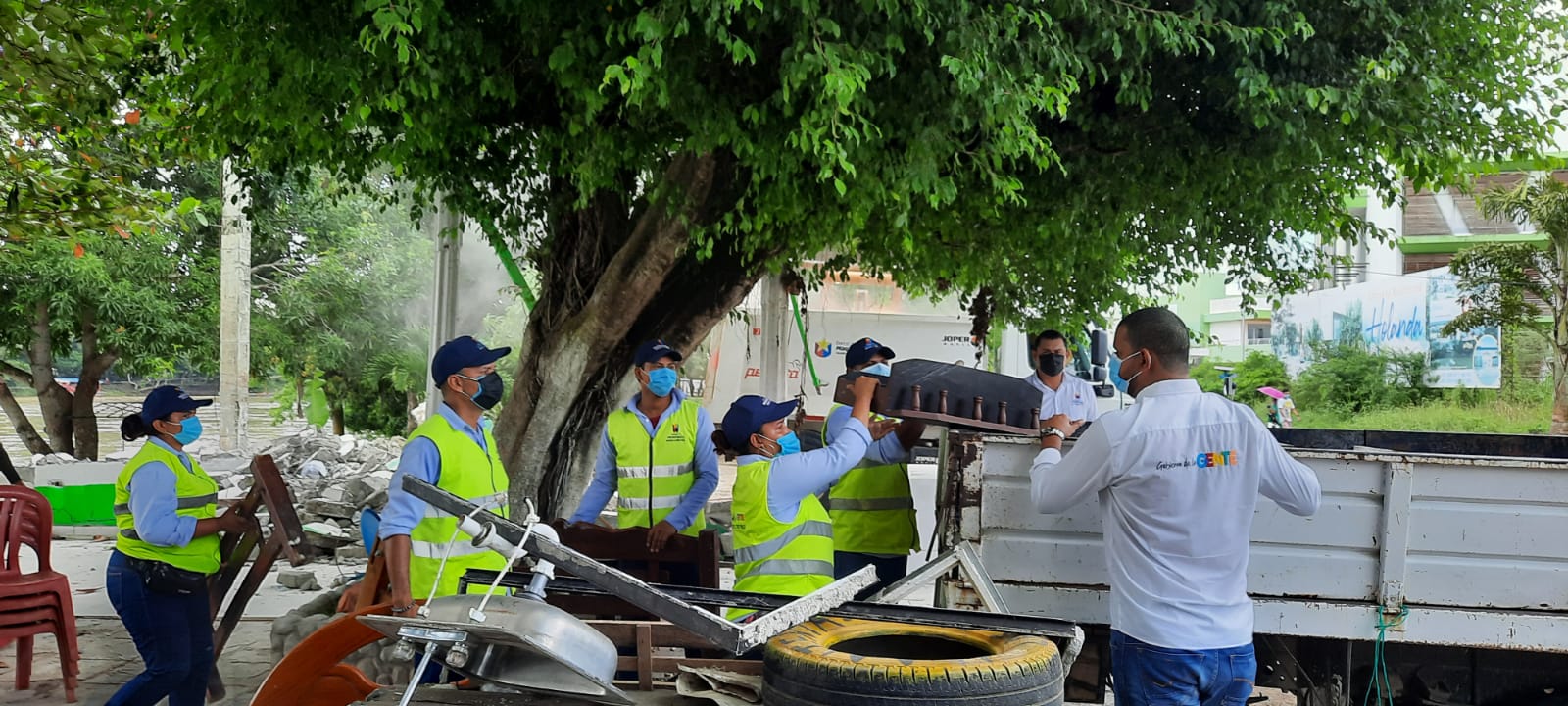 Iniciaron las labores de recuperación de espacio público en donde se construirá la Ronda Margen Izquierda