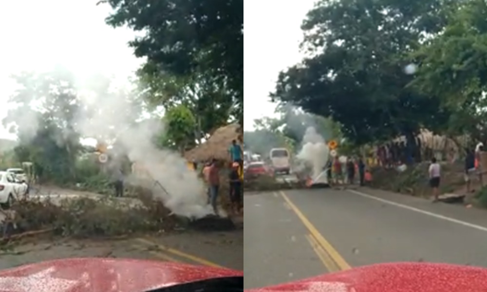 Comunidad bloqueó la vía La Ye- Ciénaga de Oro, llevan más de 4 días sin luz