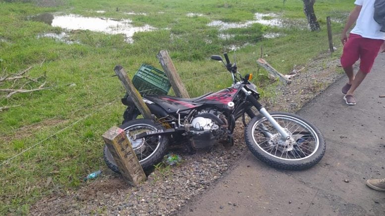 Carro embistió a motociclista en la vía Montelíbano – La Apartada