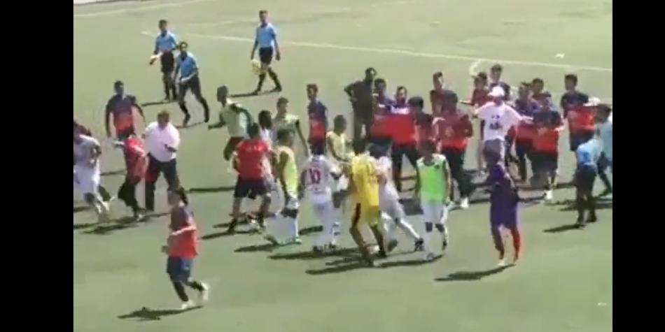 Batalla campal en el Torneo Nacional Interclubes Sub-17, cuatro jugadores resultaron heridos