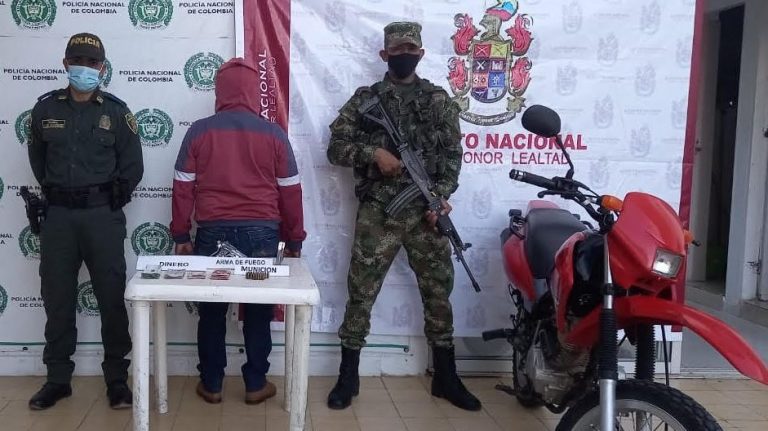 Capturaron a un sujeto en zona rural de Pueblo Nuevo, iba armado ‘hasta los dientes’