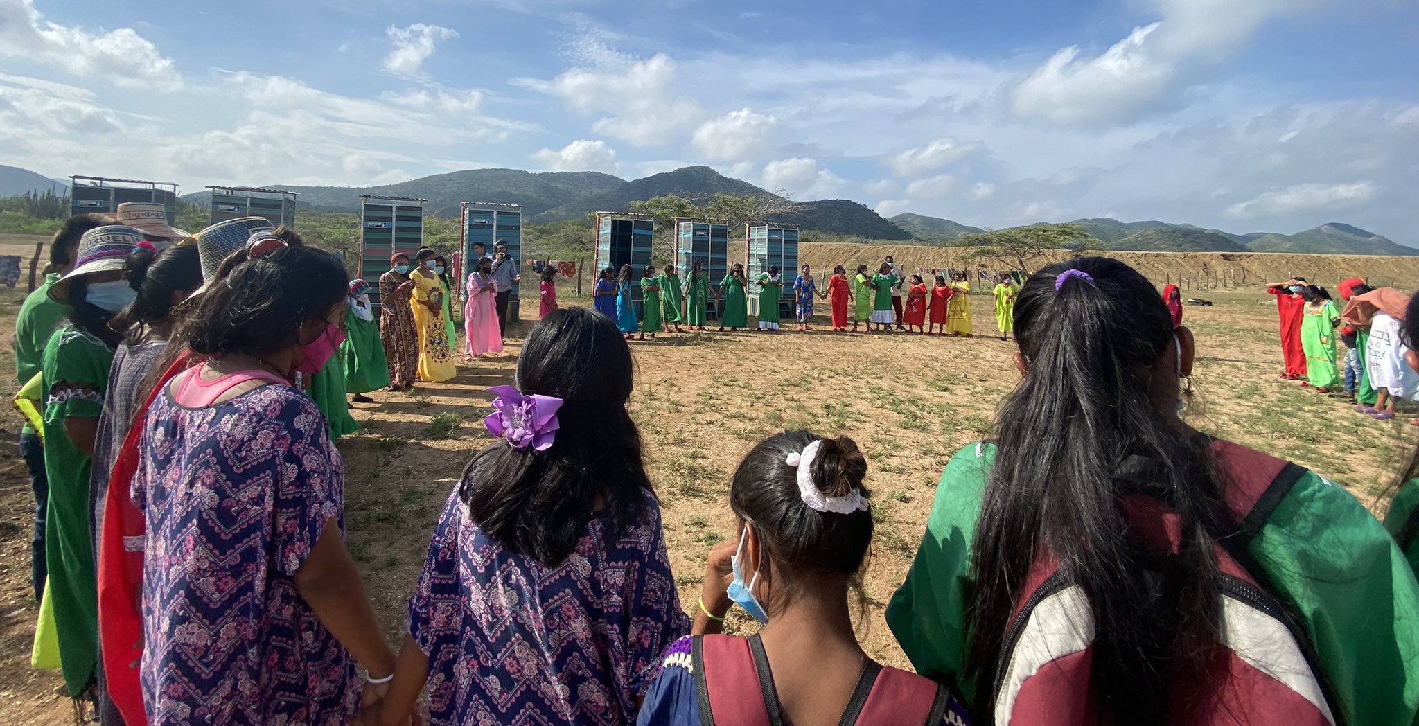 Por primera vez niñas y niños de comunidad Wayúu usarán baños y dejarán de ir al monte