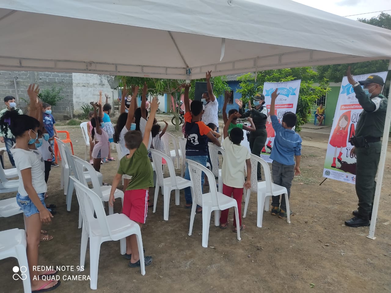 Grupo Protección a la Infancia y Adolescencia de la Policía realizó actividad en Los Robles