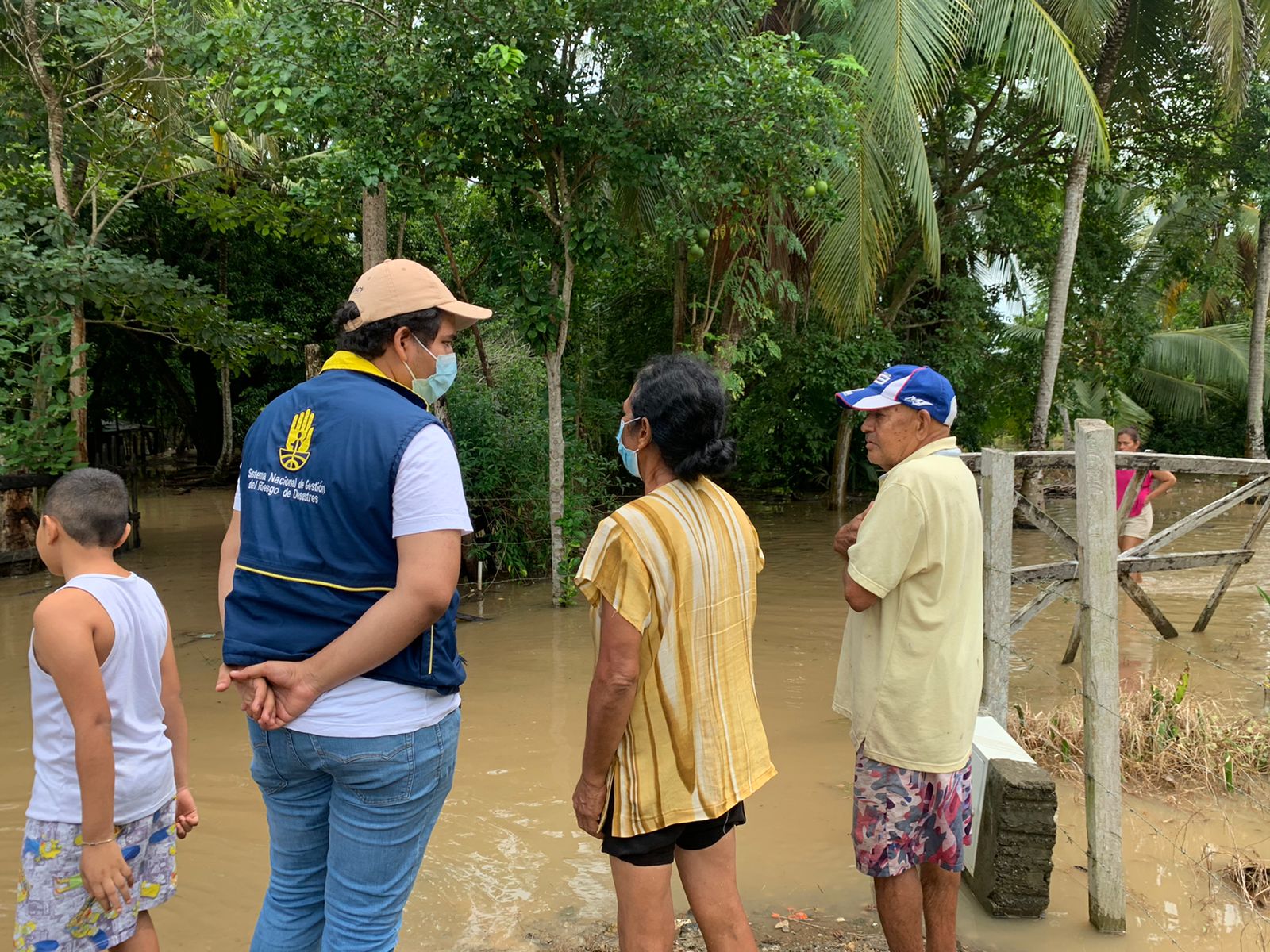 Inspeccionan zonas afectadas por lluvias en Montería