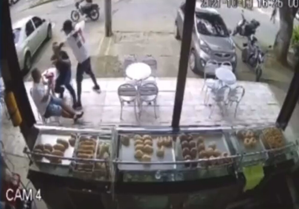 En video, asesinaron a delincuentes que pretendían atracar una panadería
