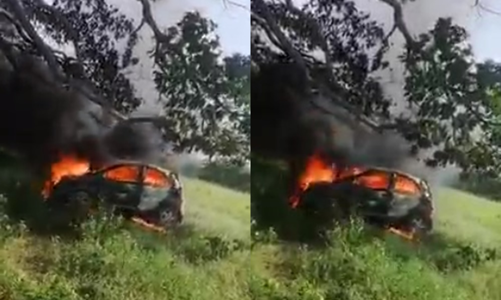 Vehículo se incendió en una hacienda en Lorica