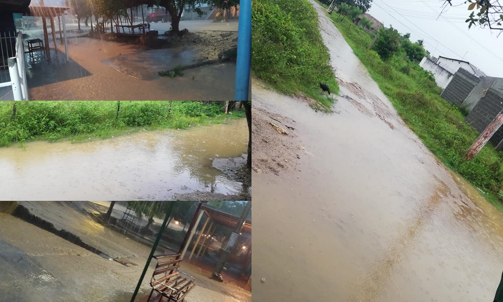 Varios sectores de Ciénaga de Oro “con el agua al cuello”, comunidad culpa a la mala planificación del sistema de alcantarillado