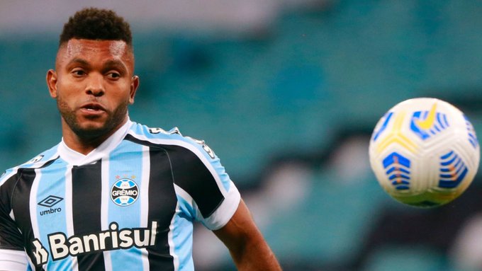 Borja está enchufadísimo en Brasil: gol, asistencia y figura con Gremio ante Flamengo