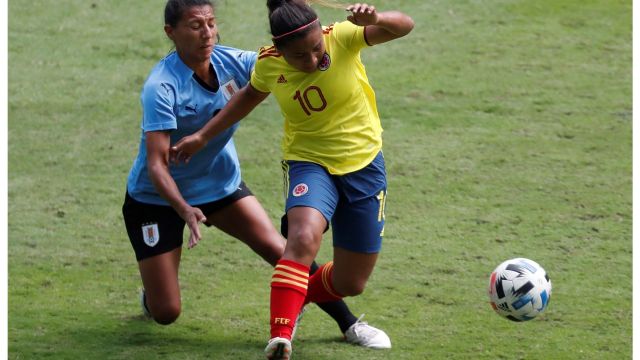 La cordobesa Leicy Santos le dio el triunfo a la selección Colombia femenina ante Uruguay