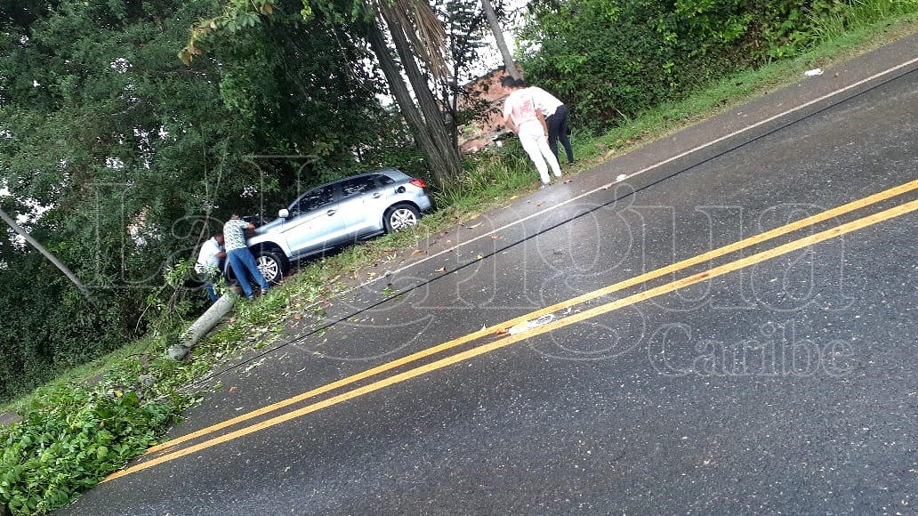 Aparatoso accidente de tránsito en la vía Planeta Rica – Montería