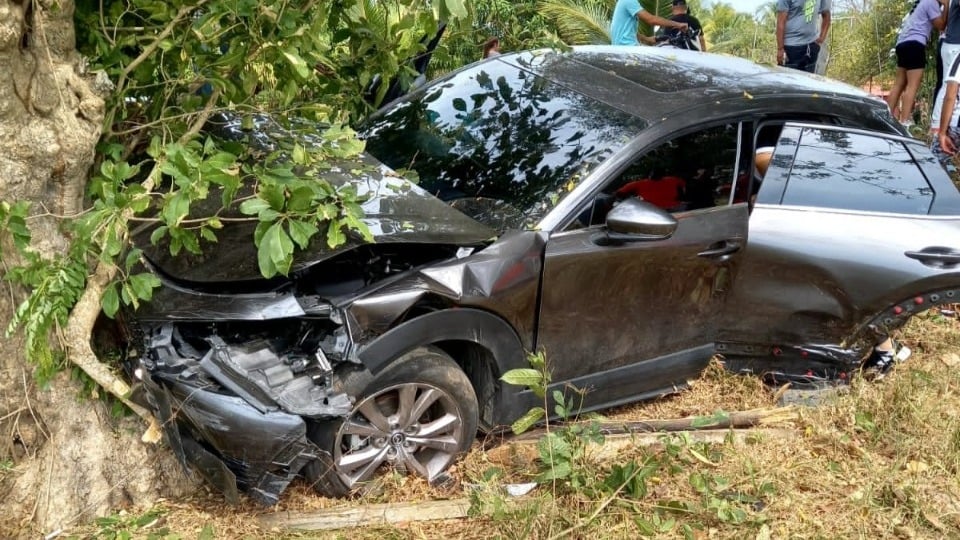 Perdió el control de la camioneta y se estrelló contra un árbol en San Bernardo del Viento