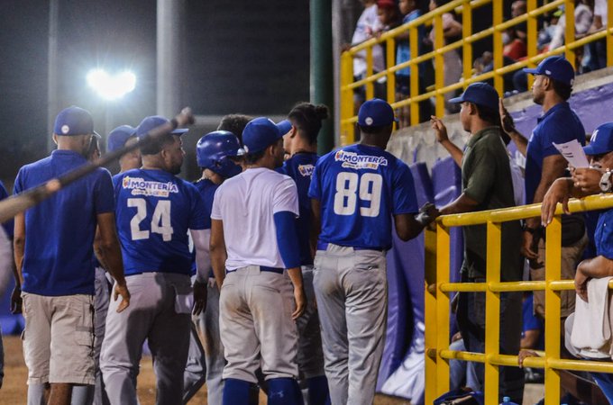 Gobernador Benítez apoyó solicitud para que en Montería se disputen juegos de la final del béisbol profesional