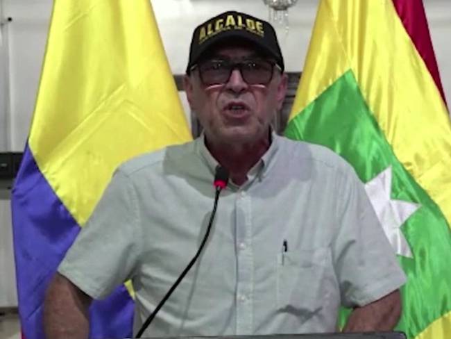 “No hacen un cul* por Cartagena”: alcalde William Dau le dio hasta con el balde a los entes de control