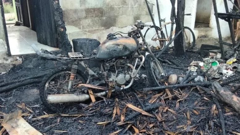 En San Bernardo del Viento, incendio dejó en la calle a una familia