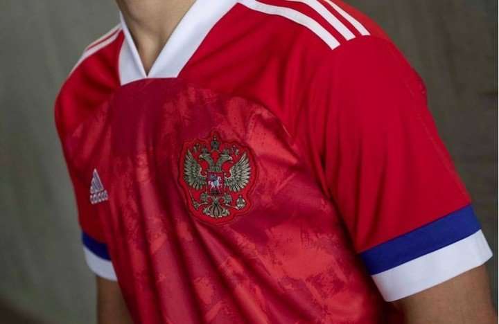 Adidas quitó el patrocinio a la selección de Rusia por invación contra Ucrania